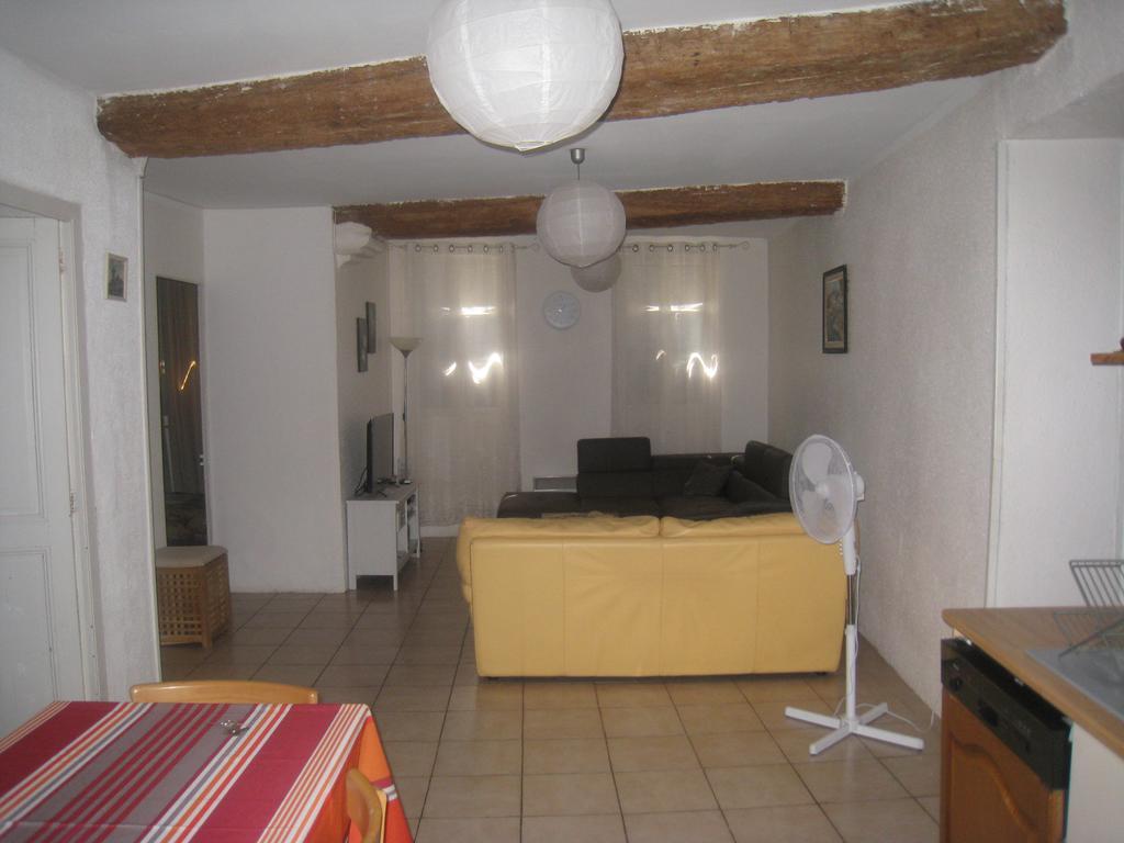 Apartment Rue Saint Francois De Paule Perpignan Buitenkant foto